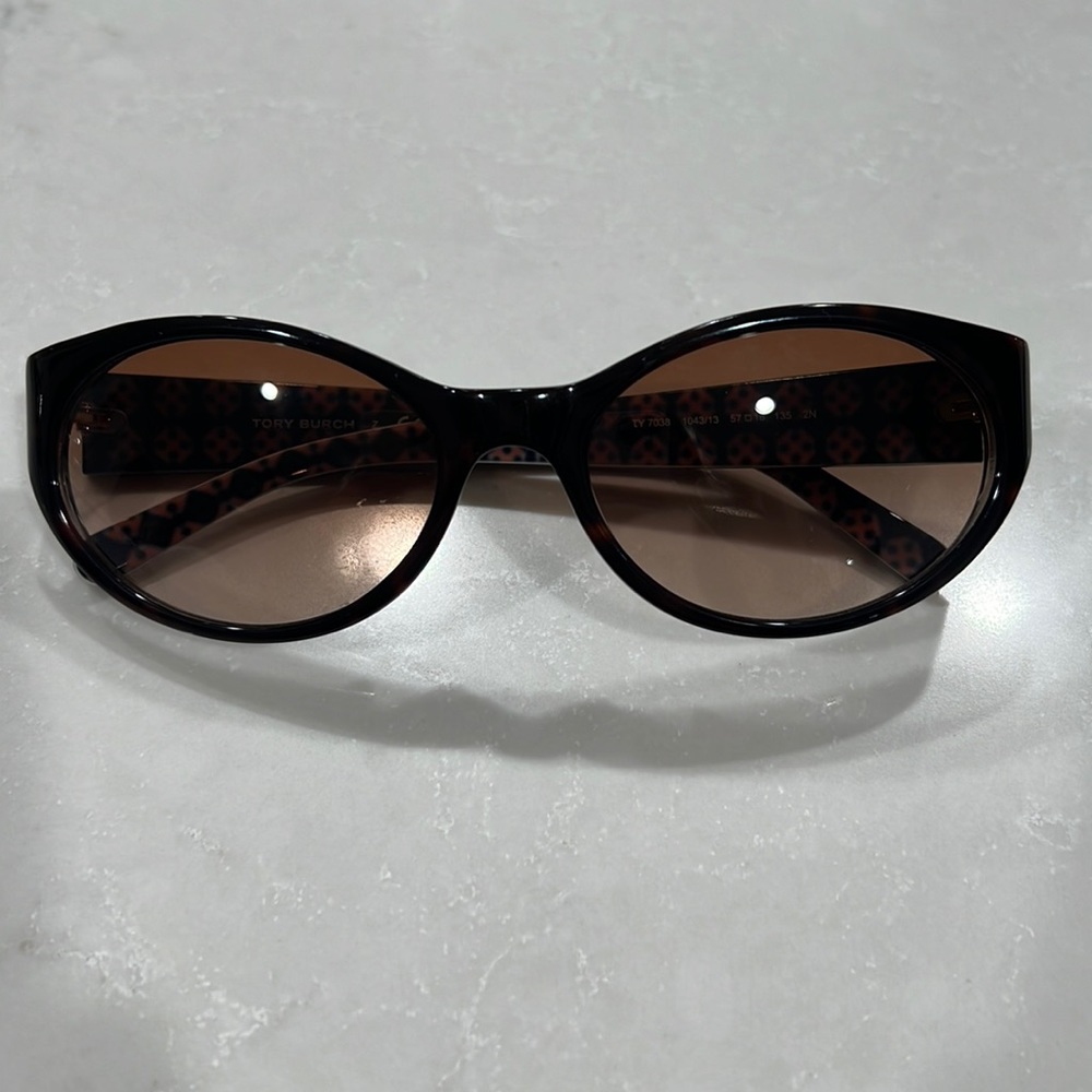 NWOT [Tory Burch] Women’s Retro Sunglasses BROWN HAVANA TY7038 1043/13